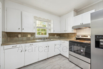 4259 The Plaza in Charlotte, NC - Building Photo - Building Photo