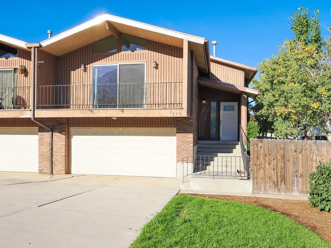 7248 Ponderosa Dr in Cottonwood Heights, UT - Building Photo - Building Photo