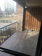 1855 Poplar Woods Cir E in Germantown, TN - Building Photo - Building Photo