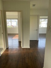609 N Mariposa Ave, Unit 609 in Los Angeles, CA - Building Photo - Building Photo