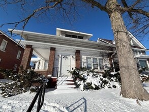 922 N Vermilion St in Danville, IL - Building Photo - Building Photo