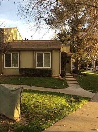 1939 Sweetgum Ct in San Jose, CA - Building Photo
