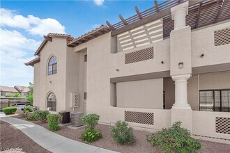1419 Santa Margarita St in Las Vegas, NV - Building Photo - Building Photo