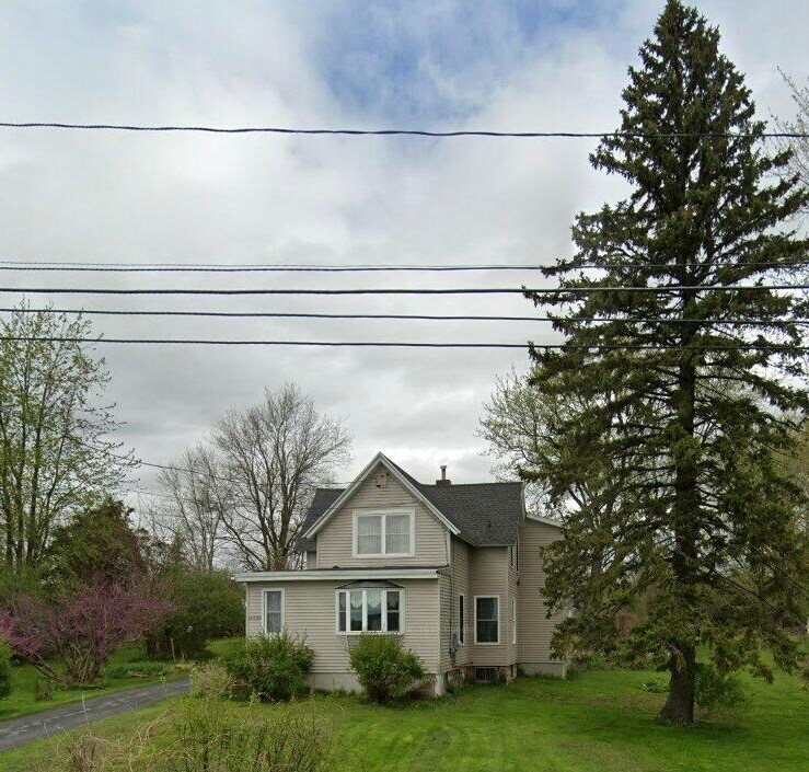 19899 State Rte 3 in Watertown, NY - Building Photo