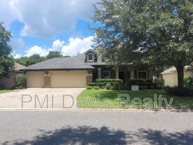 property at 680 Chestwood Chase Dr