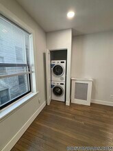 19 Peterborough St, Unit 8 in Boston, MA - Foto de edificio - Building Photo