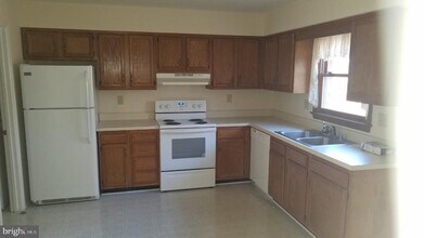 244 Overlook Ct in Falmouth, VA - Building Photo - Building Photo