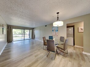 3260 Candle Ridge Dr in Orlando, FL - Building Photo - Building Photo