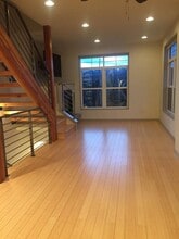 2048 Minor Ave E in Seattle, WA - Building Photo - Building Photo
