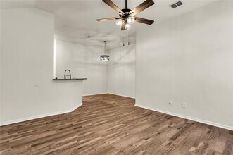 404 Blake Ln in Midlothian, TX - Building Photo - Building Photo