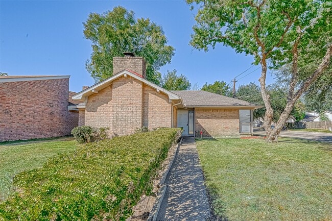 property at 4302 Wildacres Dr