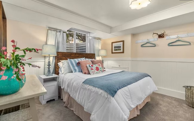 property at 1138 1st Ave E