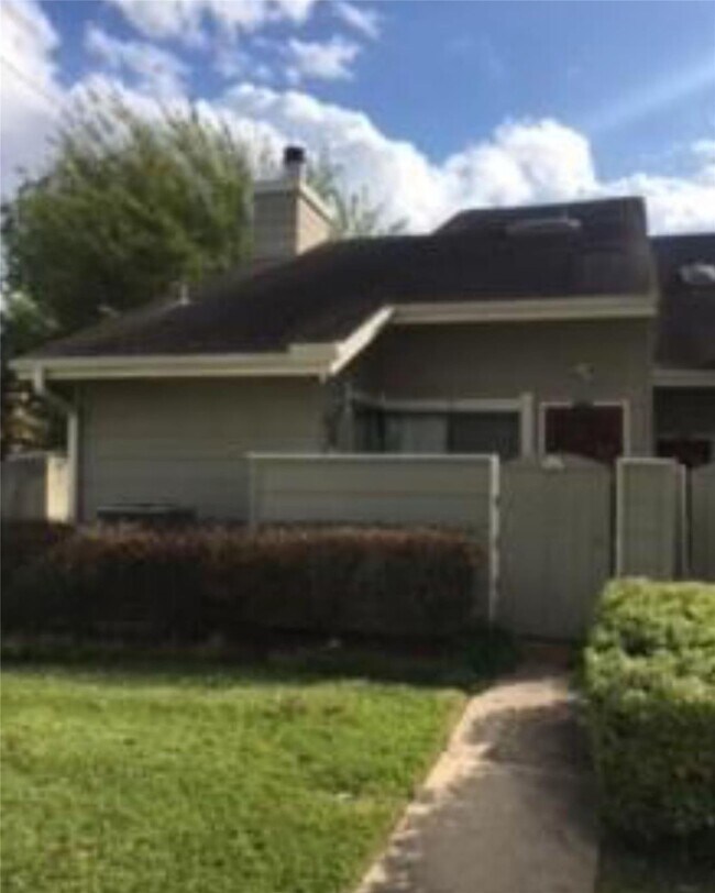 7111 Brendam Ln in Houston, TX - Building Photo - Building Photo