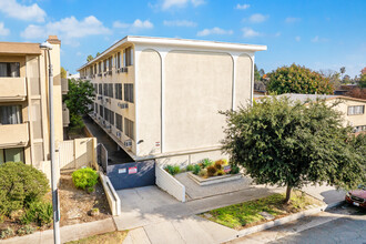 160 S Michigan Ave in Pasadena, CA - Building Photo - Building Photo