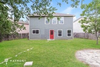 3507 Robin Mdw in San Antonio, TX - Building Photo - Building Photo