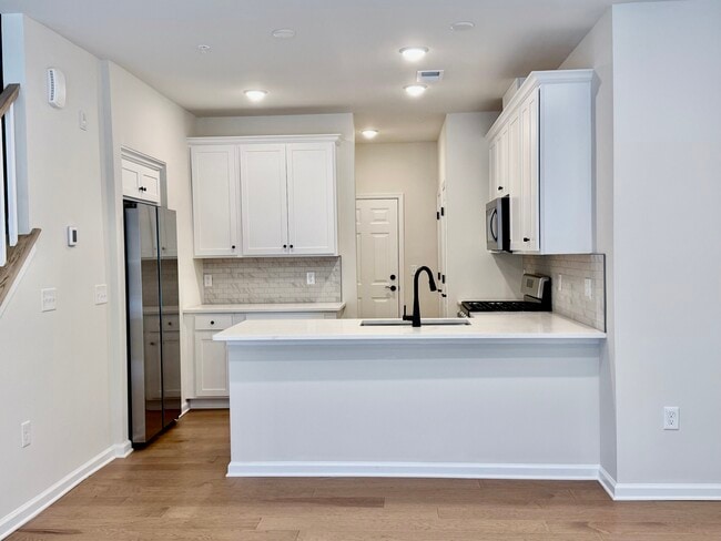 property at 109 Sadie Cir