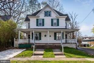 21 Grandview Ave in Pitman, NJ - Building Photo