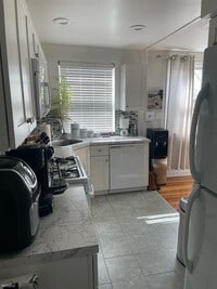 178 Osborn St photo'