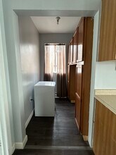 186 Glen St, Unit 2nd Floor in New Britain, CT - Building Photo - Building Photo
