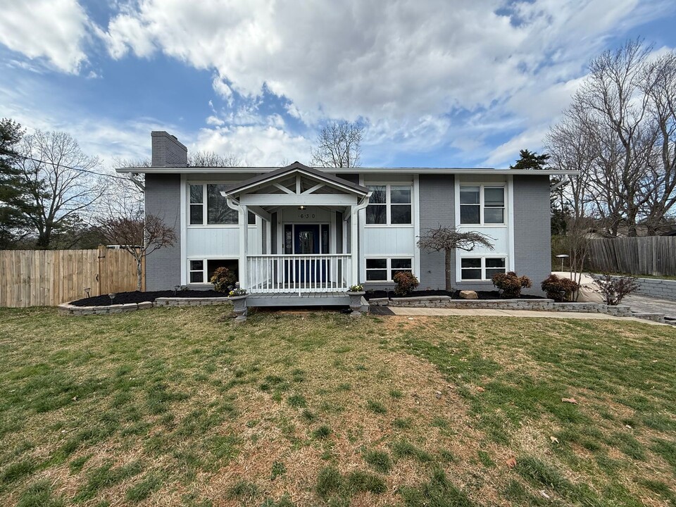 630 Texas St in Seymour, TN - Building Photo