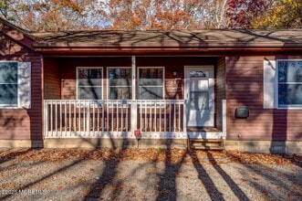 257 Frog Pond Rd in Little Egg Harbor Township, NJ - Building Photo - Building Photo