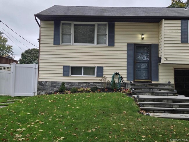 property at 38 Ripley Dr