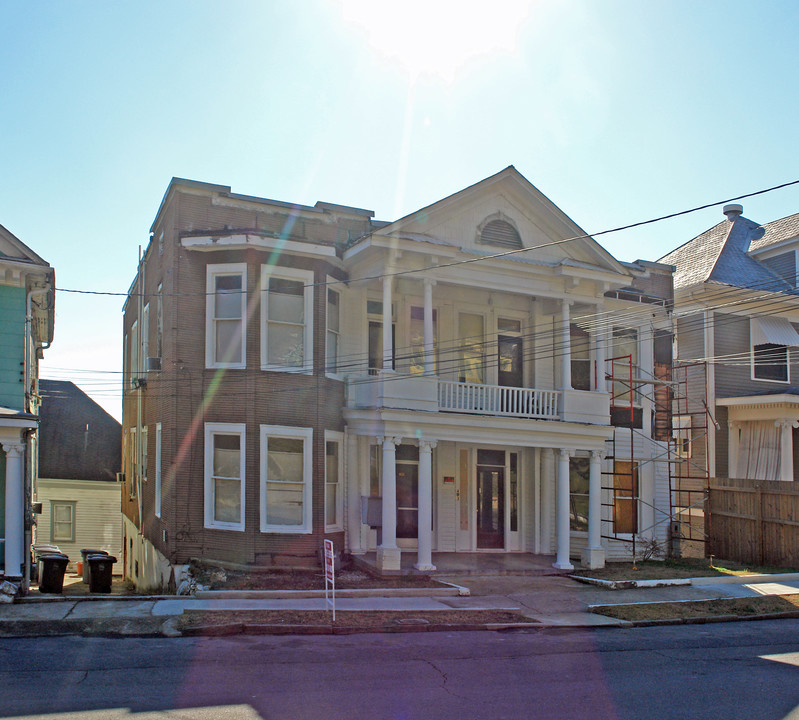 403 Prospect Ave in Hot Springs National Park, AR - Foto de edificio