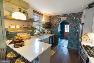 1010 S Paxon St in Philadelphia, PA - Building Photo - Building Photo