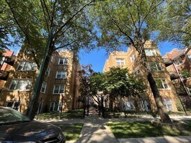 4606 N Monticello Ave in Chicago, IL - Building Photo