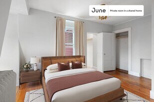 Room in Shared 4 bed/2.5 bath home in Boston, MA - Building Photo