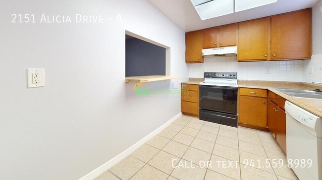 2151 Alicia Dr in Clearwater, FL - Building Photo - Building Photo