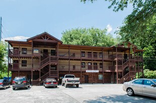 Laurel Place Apartments in Boone, NC - Building Photo