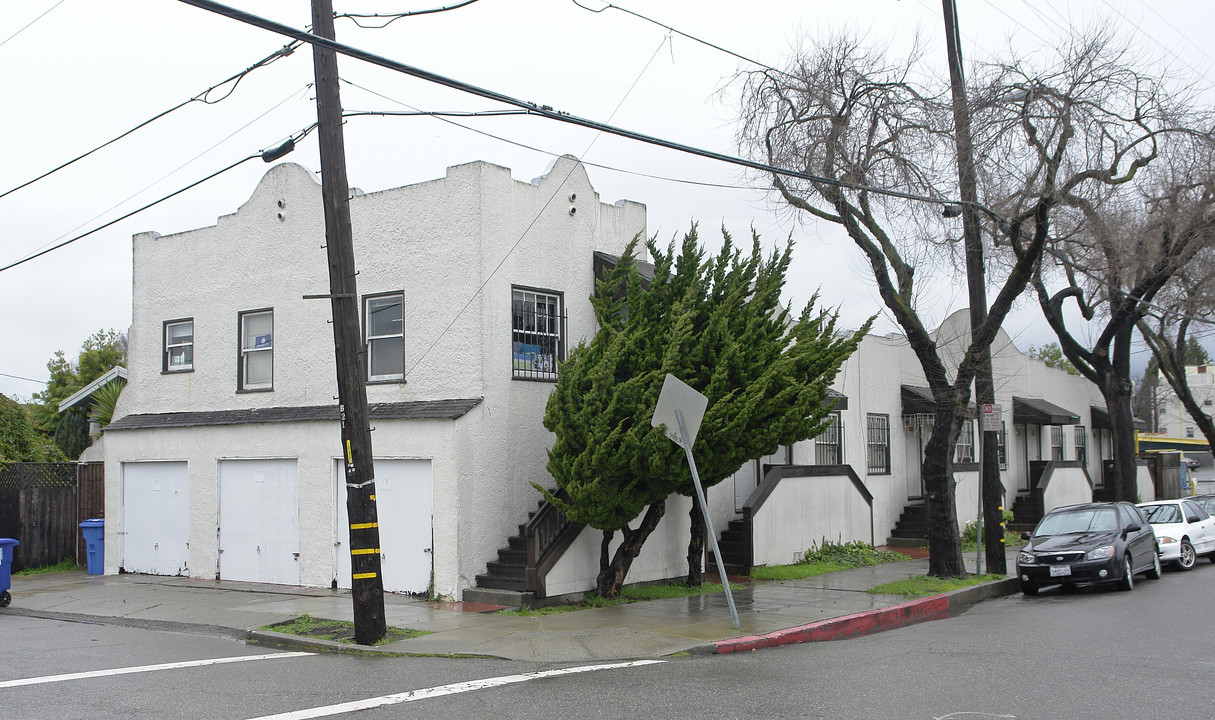 2056-2094 Curtis St in Berkeley, CA - Foto de edificio