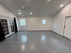 469 W 2nd St in Azusa, CA - Building Photo