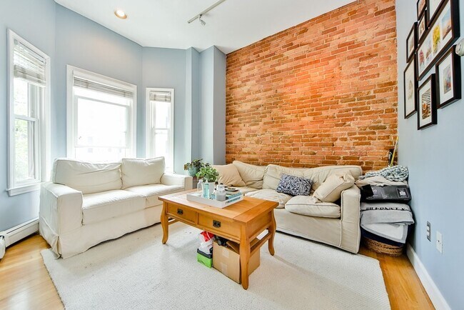 property at 470 E 3rd St