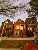 3753 S Hermitage Ave, Unit 1 in Chicago, IL - Building Photo