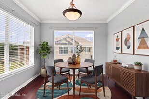 10961 Burnt Mill Rd in Jacksonville, FL - Building Photo