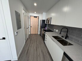 91 NW 26th St, Unit S4 in Miami, FL - Building Photo