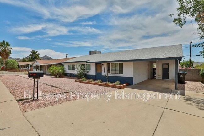 property at 1037 E El Caminito Dr