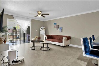 11763 SW 15th St in Miami, FL - Building Photo - Building Photo
