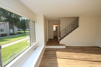 1615 Bassett Ln in Ventura, CA - Building Photo - Building Photo