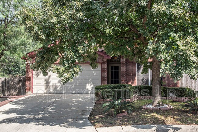 7127 Still Holw Dr in San Antonio, TX - Building Photo - Building Photo
