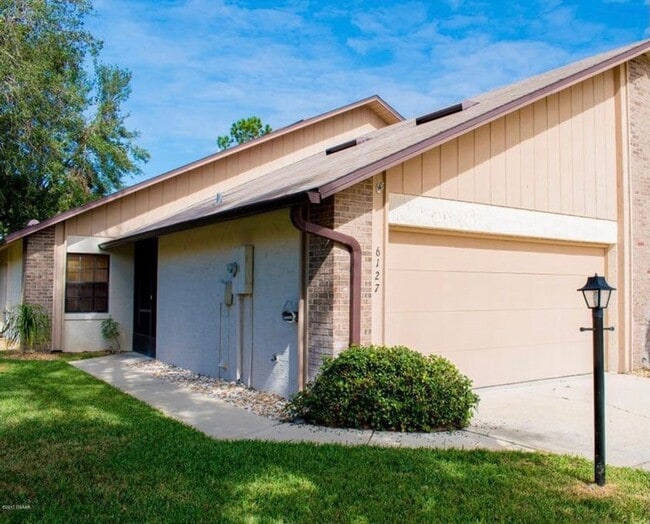 property at 6127 Sequoia Dr