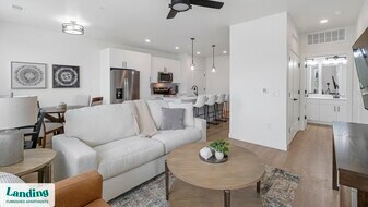 255 N Camino Mercado in Casa Grande, AZ - Building Photo