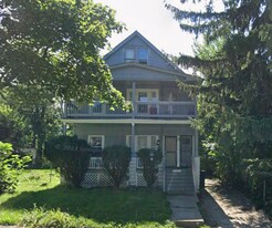 10514 Mt Auburn Ave in Cleveland, OH - Building Photo