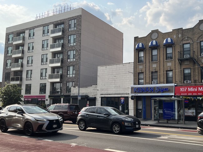 10713 Northern Blvd in Corona, NY - Building Photo - Building Photo