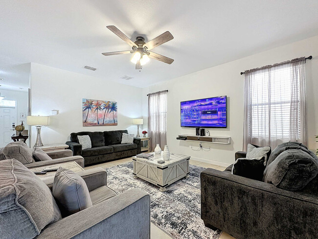property at 9024 Shadow Mountain St