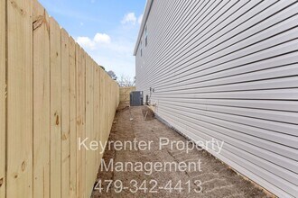 920 Morningside Dr in Fayetteville, AR - Building Photo - Building Photo