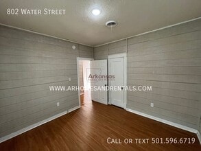 802 Water St in North Little Rock, AR - Building Photo - Building Photo