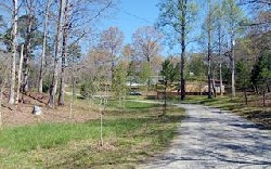 Yellow Pines Dr in Murphy, NC - Building Photo